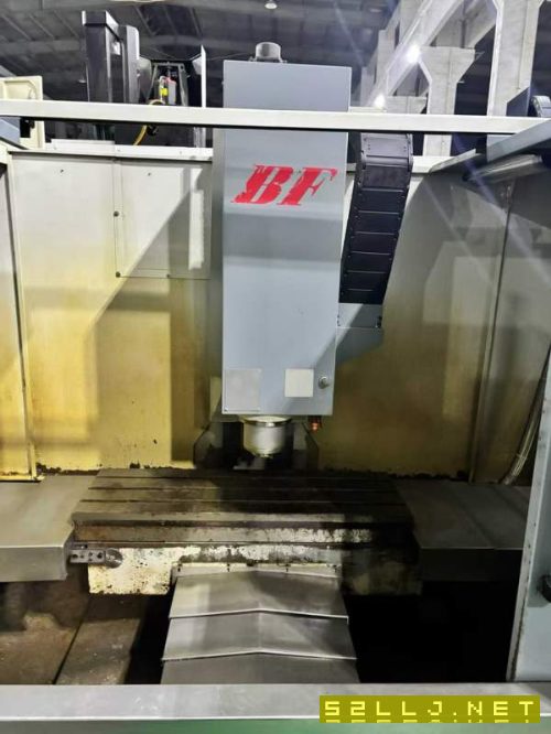 2011年宝丰800数控铣床，凯恩帝系统，三硬轨，8000转.