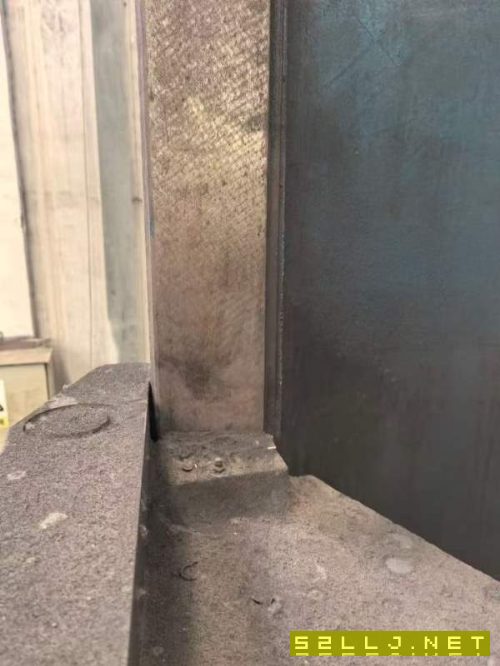 刚刚买下齐齐哈尔机床厂C5123立车床，加工直径2300mm.