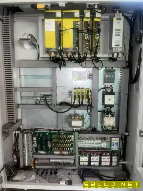 台湾高明龙门铣床机型：KCM-2000SV-P三硬轨法兰克0i-M.