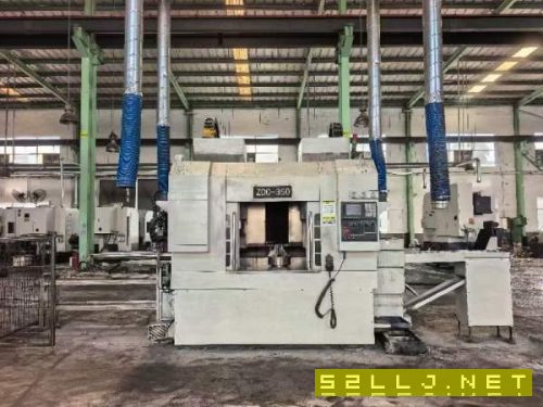 金沙ZDC-350倒立车双主轴,双刀塔结构主轴12寸,8工位.