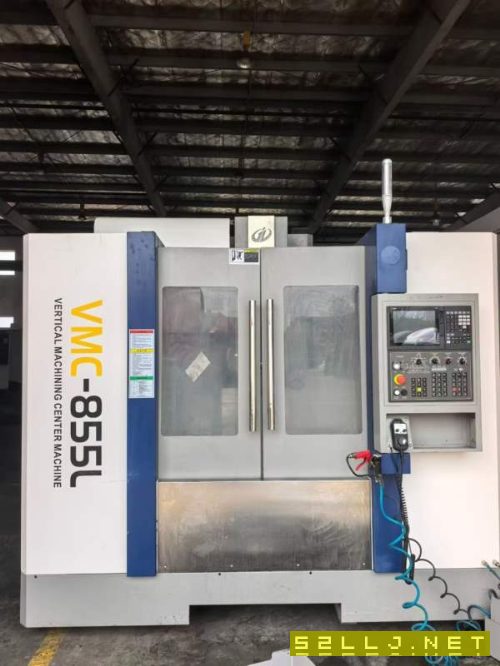 宏光伟业855加工中心，2023年机。三菱M80系统三轴滚柱.