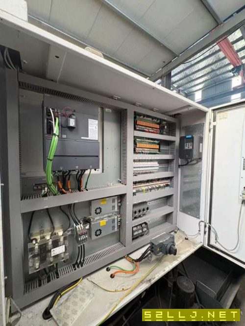 刚刚订货一台：2022年德阳855立式加工中心，BT40主轴.