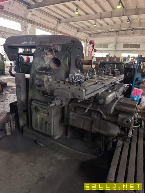 老国企使用中的X63铣床万能铣床，台面4001.7米，按重.