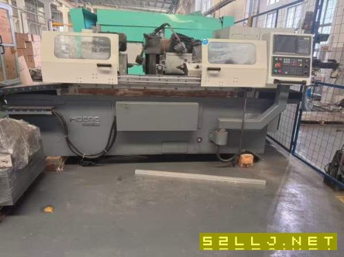 准新机:2022年威海华东MK13321米数控外圆磨，厂里买了.