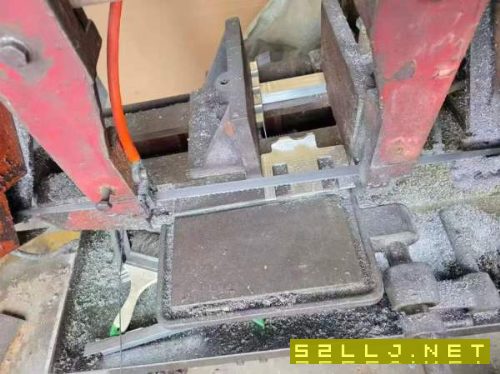 两个锯床，正常使用，出价就卖