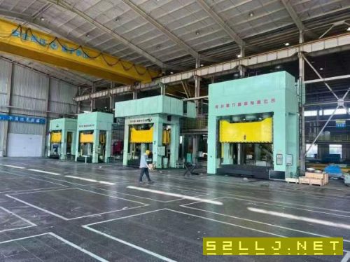广东工厂两台630已售，还剩一台1200，一台800吨。不计.