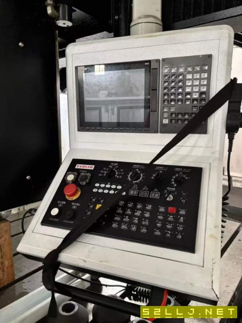 同款2台，台致诚2016龙门加工中心，三菱M80A系统，带.