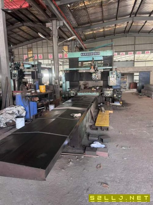 刚刚买下一台精品重型2012年南通龙门铣床加工尺寸1.6.