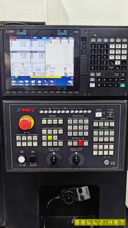 新到一台2025年安装少用乔峰VH85重型加工中心