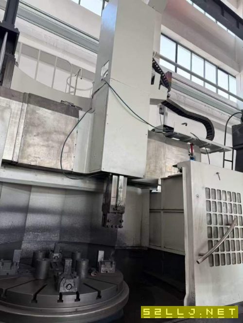 到货沈阳1600高速立车，需要的库房看货，价格不贵