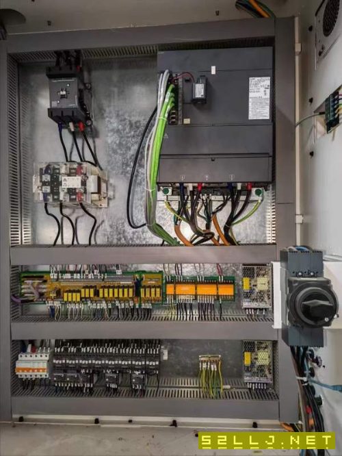 成都项目开卖，同款9台，大匠LM-2012龙门加工中心，BT.