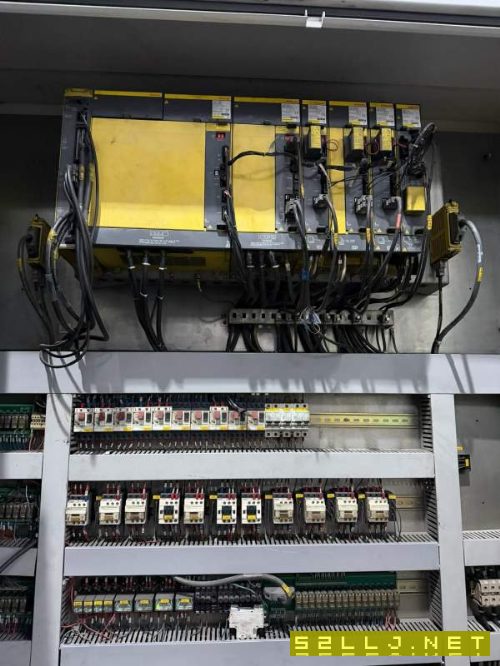 后一台纽威HM805T双工作台卧加,到T结构,发那科MF系.