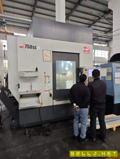 刚刚买下2022年哈斯750五轴加工中心两台，主轴12000转.