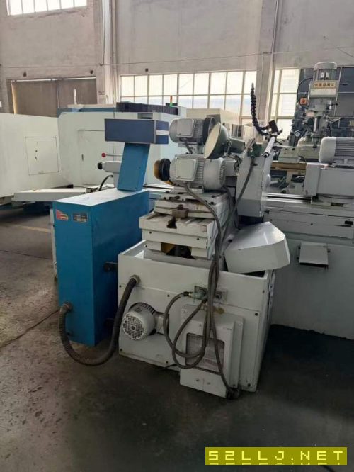 北京二机MG1432C高精度万能外圆磨床，磨削直径320mm，.