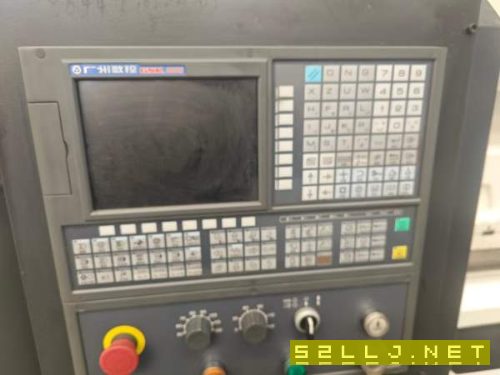 出售宝鸡2022年产HK63Bx3000数控车，广数系统，导轨宽.