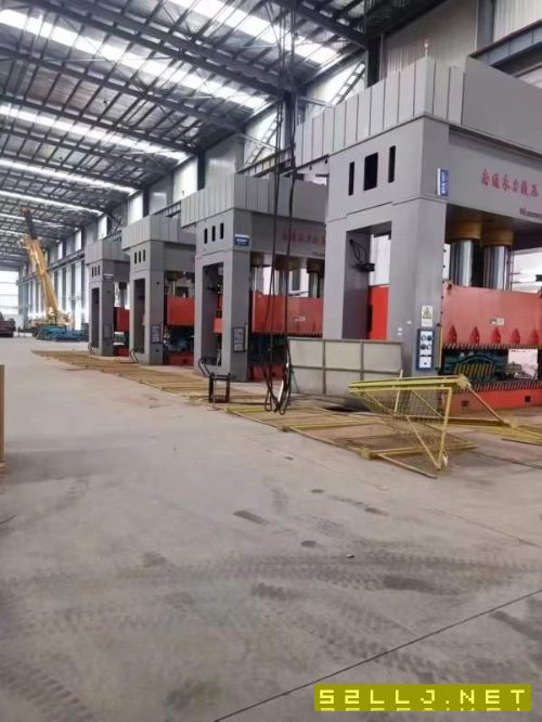 1，安装未用，2300吨框架液压机，移动工作台，多点顶.