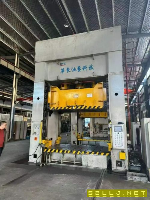 华东，630吨框架油压机，伺服驱动，有效台1800/3000，.