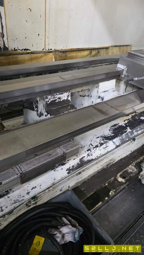 CK61250/4500数控车床。精品宾斯伯里Binns