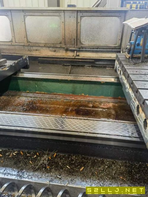 台正床身湖北江山华科3027发那科MD系统BT50刀柄齿轮传.