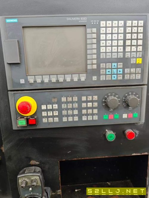 多款精品加工中心现货，一手货源，需要联系。