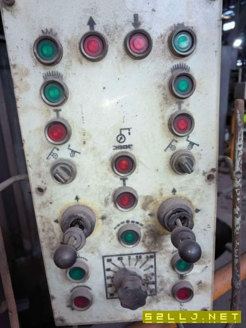 2.5米立车，加工高度2.4米，回转直径2.5米，长沙提货