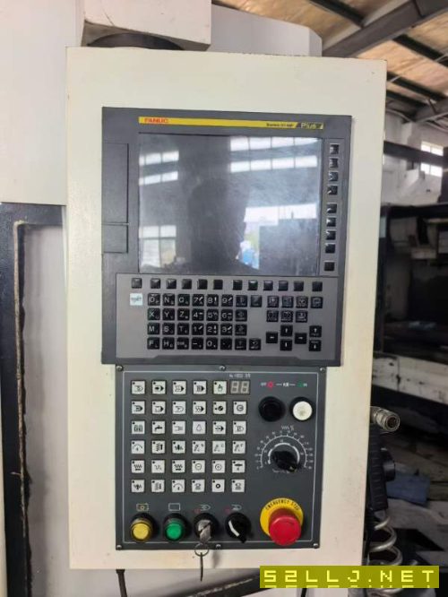 云南中台数控VMC-850L加工中心两线一硬轨道行程800-50.