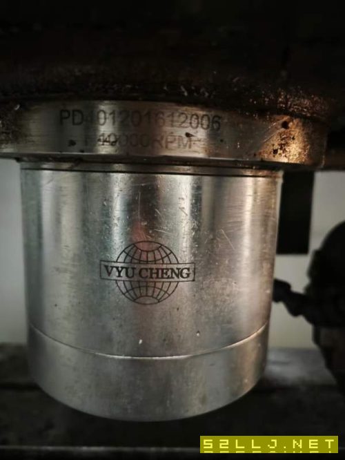 台湾永力达650加工中心，三轴线轨，BT40主轴10000转，.