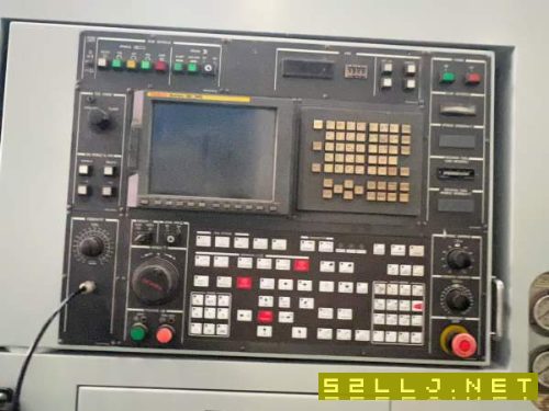 韩国威亚SKT2500MTS车铣复合床身上回转直径：约780mm.
