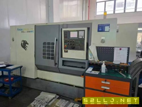 台湾原装福硕FCL-300MC车铣复合刀塔机.发那科TD高配.a.