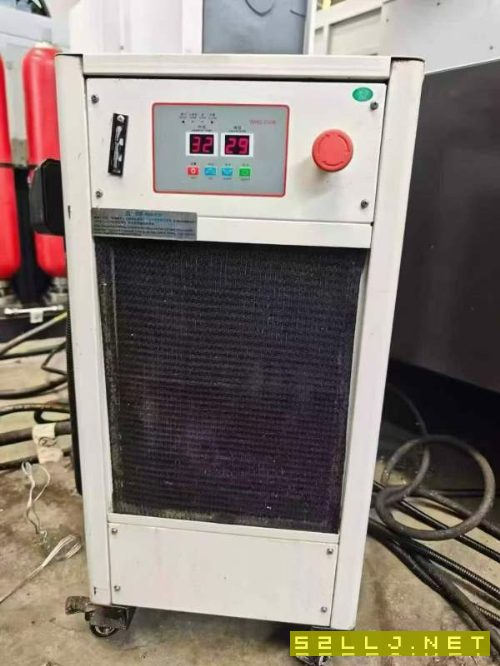 准新江苏麦世1320龙门加工中心！工作台尺寸：1100X220.