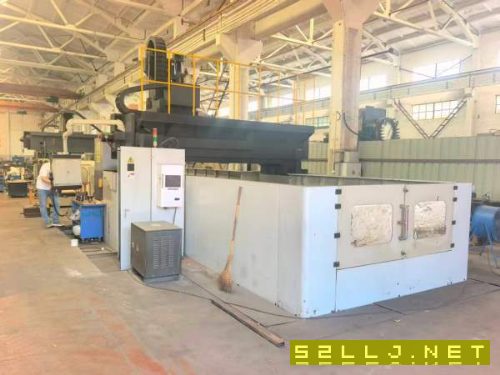 新定海天4028数控龙门铣床，两线一硬，BT50主轴齿轮头.