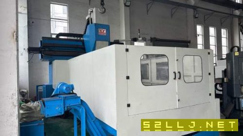 乔威进3223龙门发那科系统X轴行程3200mmY轴行程2300mm.