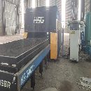 3300瓦多模激光器宏山4020H包围交换台激光切割机.