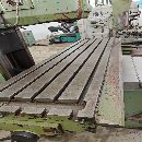 南通2011年产工作台450X2200大立铣，低价出售。