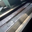 青岛重型2.58米龙门刨铣，工作台尺寸:2200，过宽:2500.