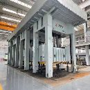 2100吨大台面5米乘2.5米1600吨，1200吨，800吨各一台.