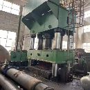 南通皋液2000吨,台面1.6米2.5米,带移动台,中间顶出.