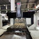 德将2013龙门加工中心，BT40主轴工作台1米2.1米，门宽.