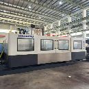 刚刚到货华都1712粗框机,两线一硬的轨道,主轴BT50,.